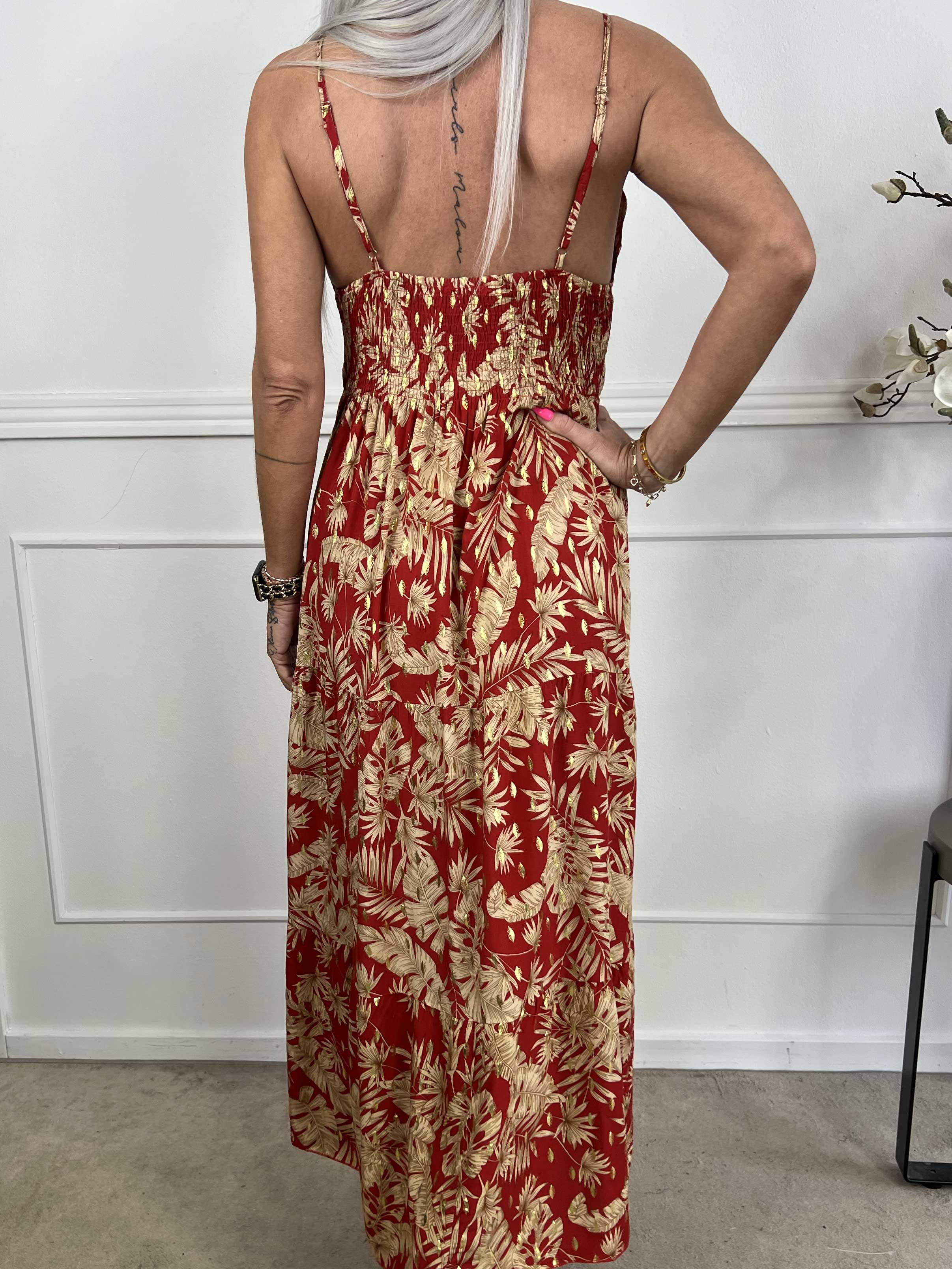 Lucie Palm - Klänning i viskos med palmtryck och v-ringning